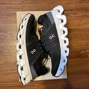 Cloud swift 3 Oncloud running shoes | comes with box